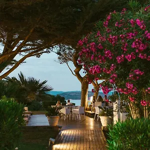 Unahotels Club Ancora Стинтино